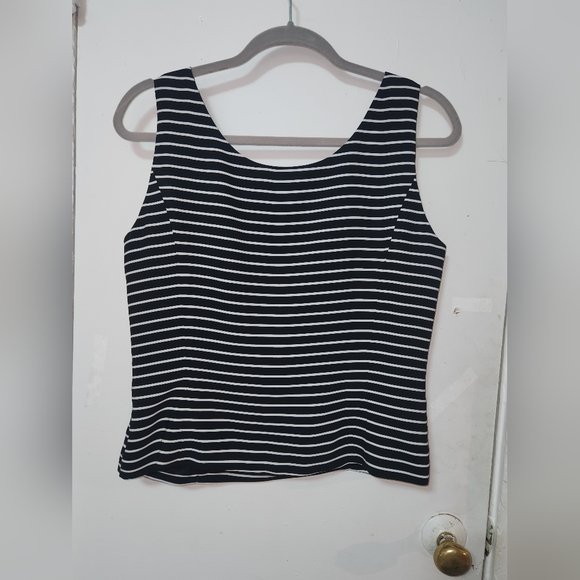 Top - Picture 3 of 3